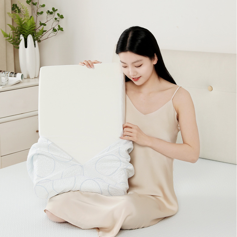 Gối mút hoạt tính họa tiết lượn sóng